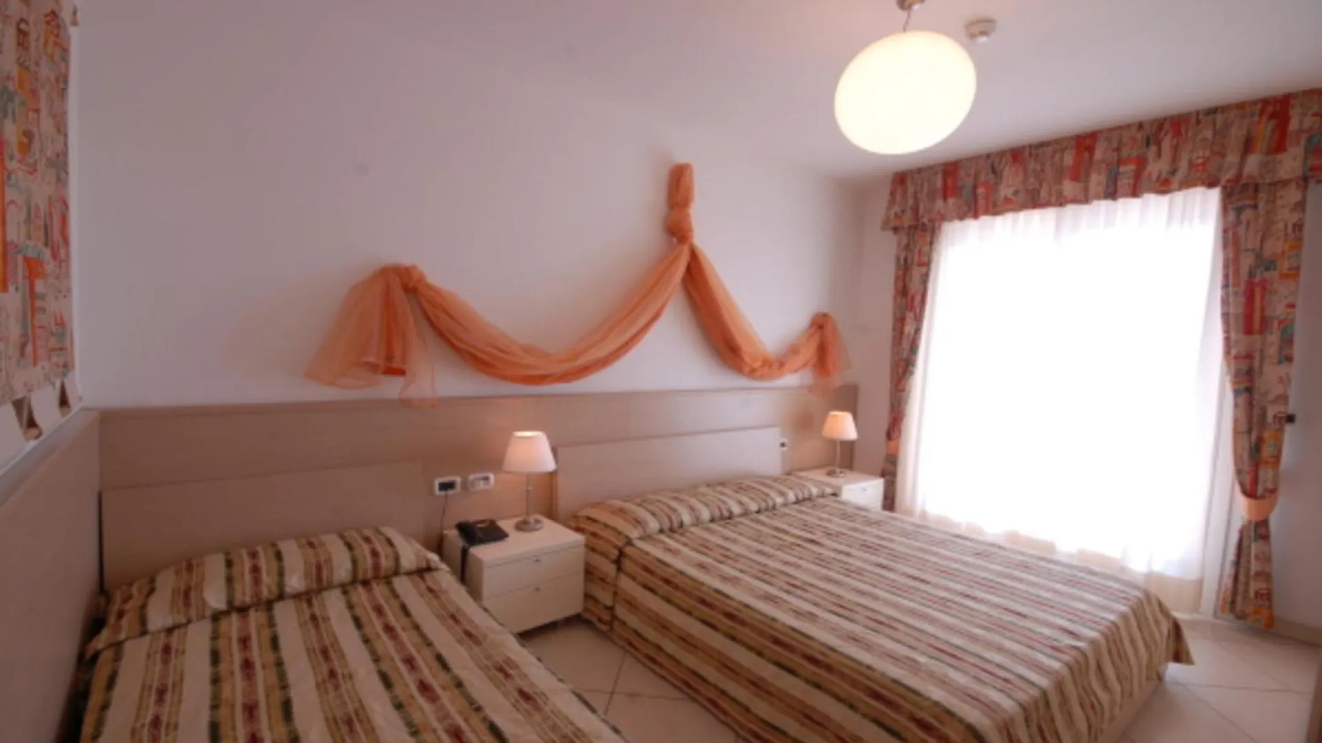 Seaside Bliss Flat With View On The Pool Apartment Bibione